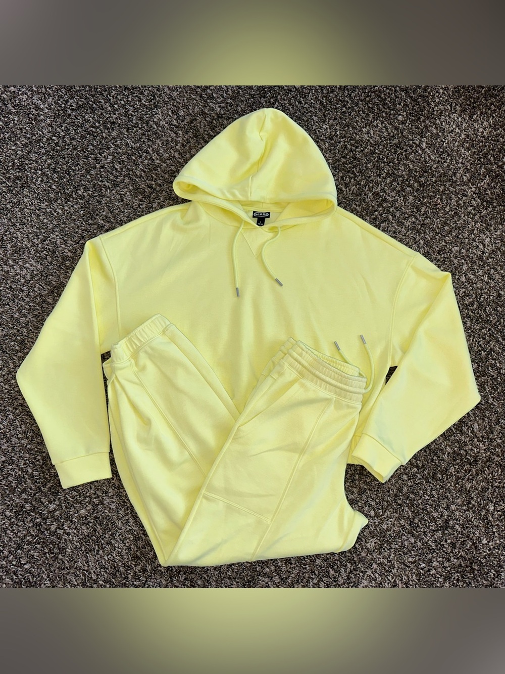 Women's Yellow Hoodie & Jogger Set - Casual Sweatpants Set